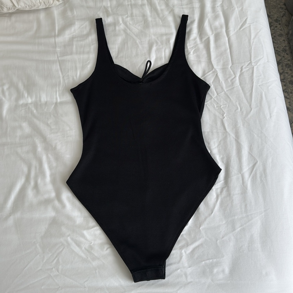 Nasty Gal Lace Up Front Bodysuit - Picture 7 of 9